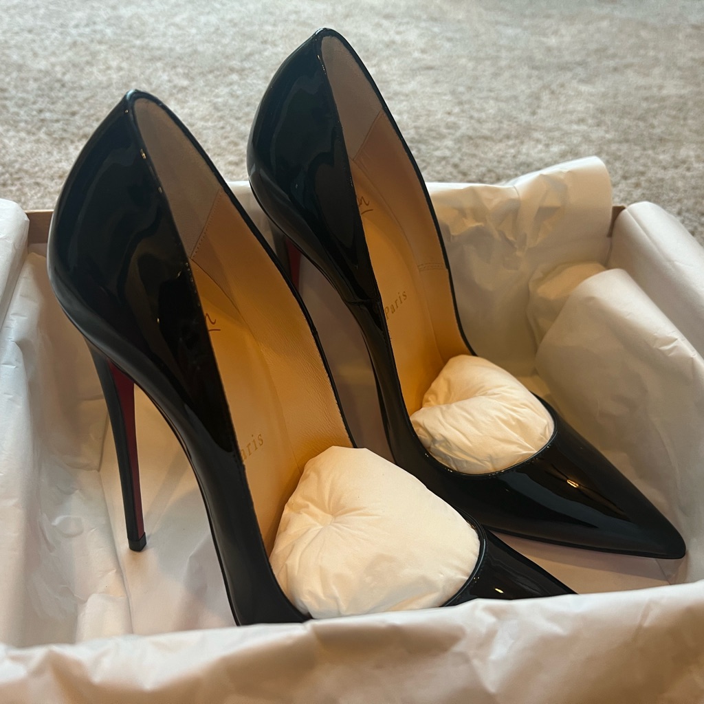 Black So Kate Louboutin - Never Worn!